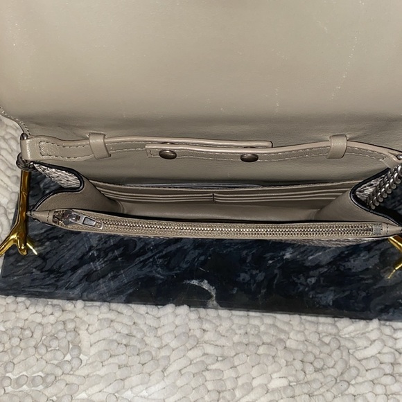 Balenciaga B Python Print Calfskin Leather Wallet on Chain Bag - Picture 7 of 12